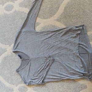 Grey Gap 3/4 sleeve with slits